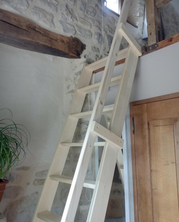 Le Mas De La Coste Saint-Sauveur-de-Cruzière Eksteriør billede